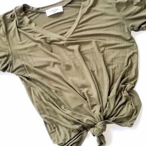 CJLA Basic v neck, olive